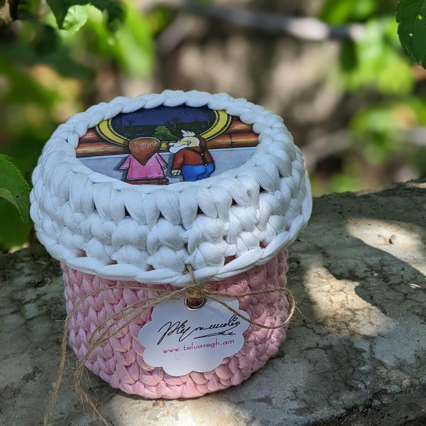 Crochet Jewelry Box Found a Dream