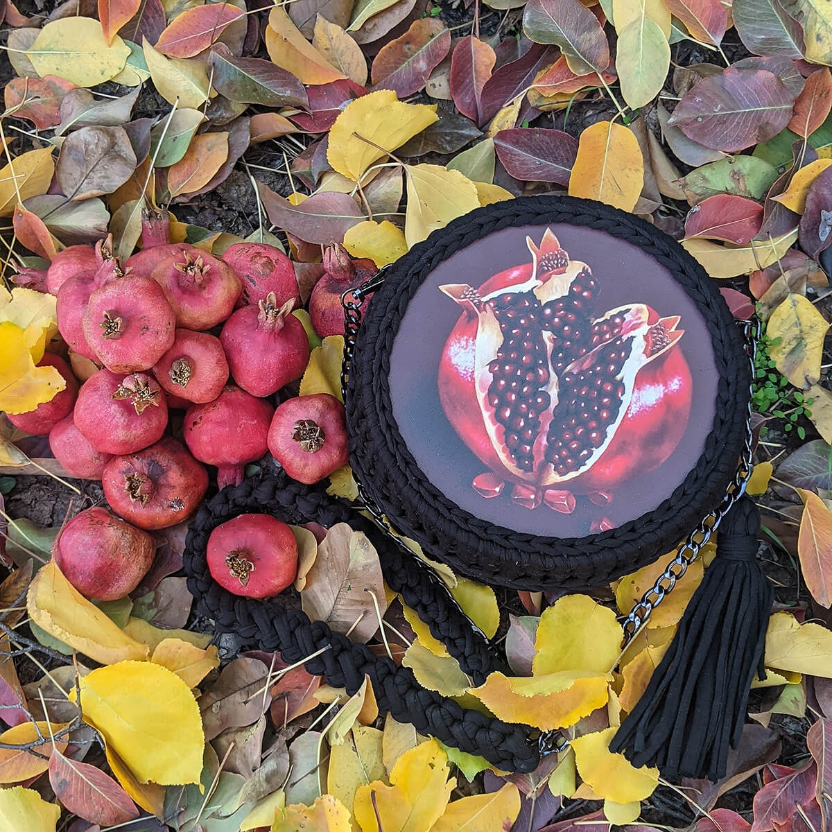 Crochet Round Bag Pomegranate